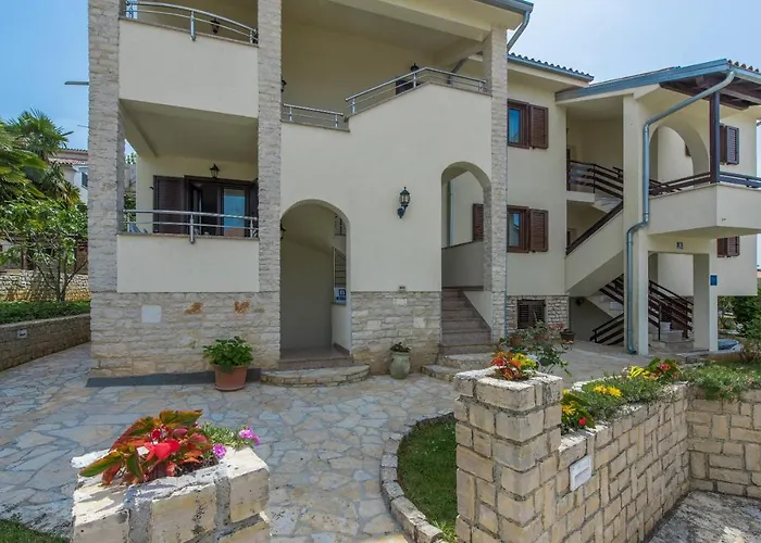 Apartmani Lorena