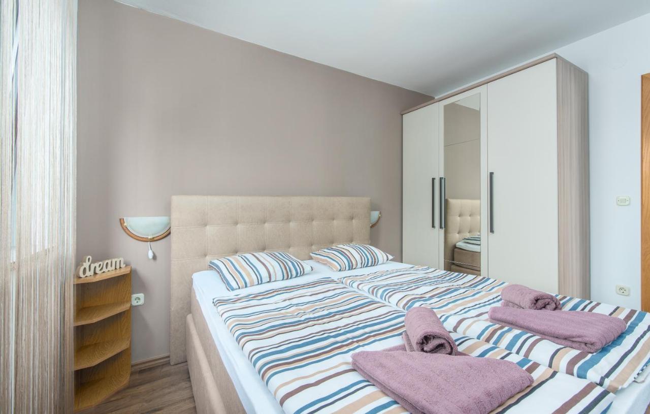 Lorena Apartment