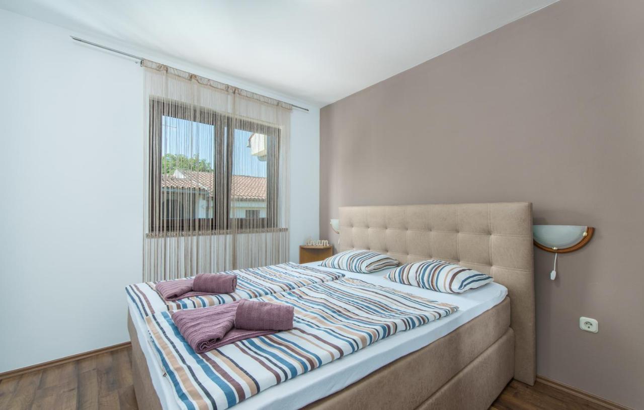 Lorena Apartment